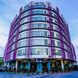 Win Hotel